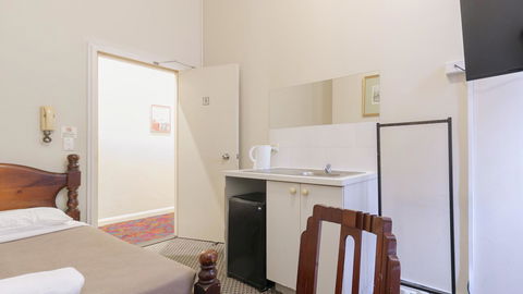Woolbrokers Hotel - Sunshine Coast Tourism 19