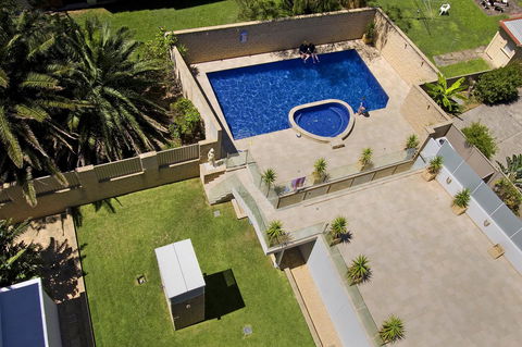 Sandy Cove Apartments - Holiday Sunshine Coast 14