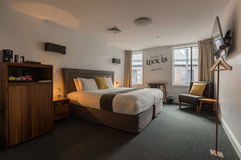 The Lucky Hotel - Sunshine Coast Tourism 35