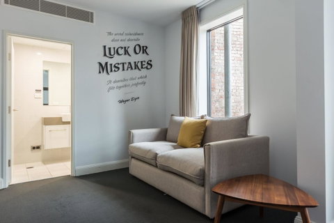The Lucky Hotel - Sunshine Coast Tourism 23