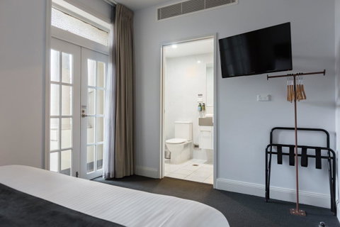 The Lucky Hotel - Sunshine Coast Tourism 26