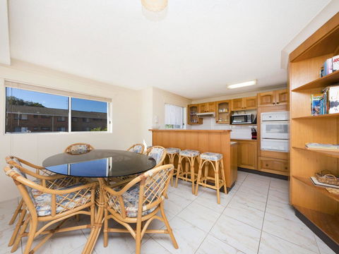 2 The Breckenridge - Holiday Sunshine Coast 10