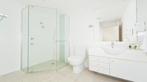 Pacific Blue, Salamander Bay - Sunshine Coast Tourism 39