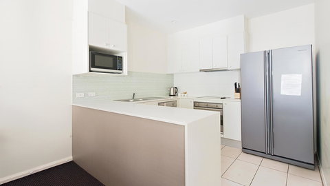 Pacific Blue, Salamander Bay - Sunshine Coast Tourism 23