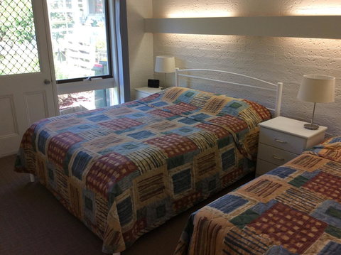 Como Lodge - Sunshine Coast Tourism 12