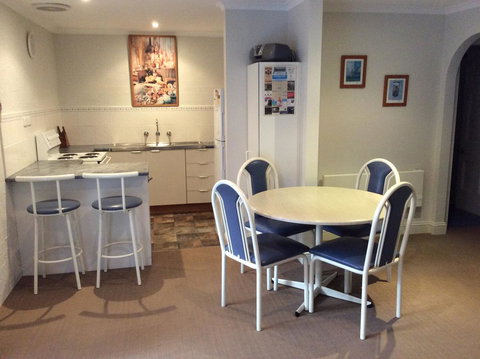 Como Lodge - Sunshine Coast Tourism 11