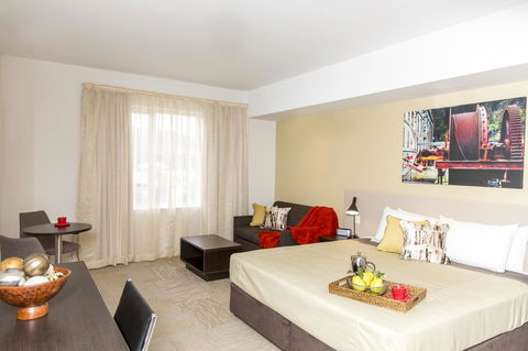 Lithgow Workies Club Motel - Sunshine Coast Tourism 12