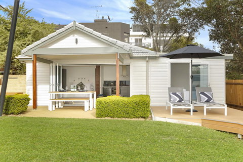 The Beach House North Wollongong - Holiday Sunshine Coast 0