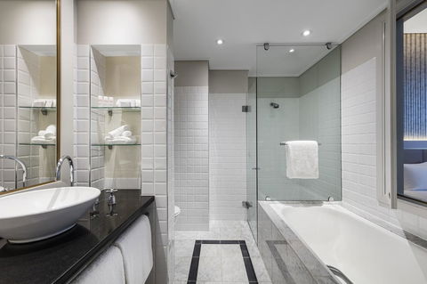 Radisson Blu Plaza Hotel Sydney - Sunshine Coast Tourism 27