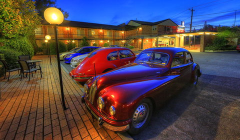 Cooma Motor Lodge Motel - Sunshine Coast Tourism 0