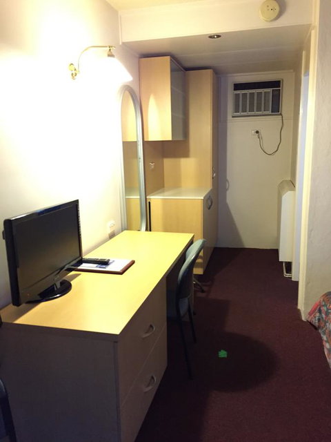 Cooma Motor Lodge Motel - Sunshine Coast Tourism 12