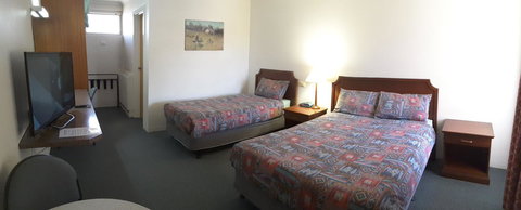 Cooma Motor Lodge Motel - Sunshine Coast Tourism 27