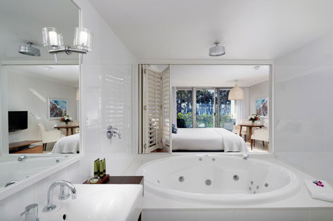 Bannisters By The Sea Mollymook - Sunshine Coast Tourism 21