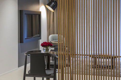 SKYE Suites Sydney - Holiday Sunshine Coast 28