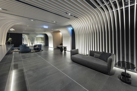 SKYE Suites Sydney - Holiday Sunshine Coast 13