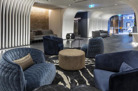 SKYE Suites Sydney - Holiday Sunshine Coast 4