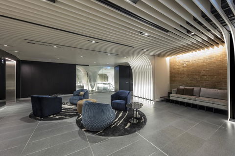 SKYE Suites Sydney - Holiday Sunshine Coast 12