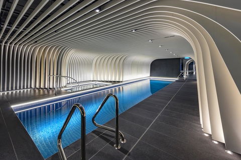 SKYE Suites Sydney - Holiday Sunshine Coast 0