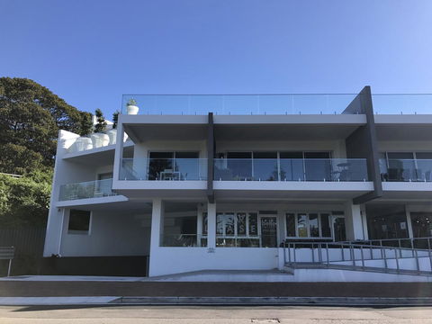 Belle Vue- Penthouse At Black Beach - Holiday Sunshine Coast 16