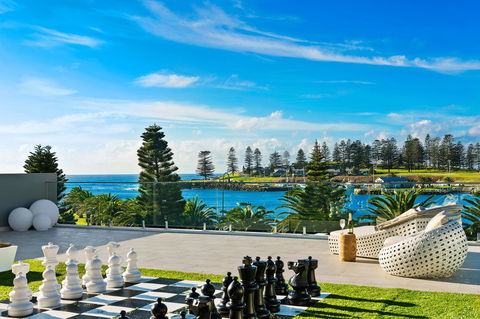 Belle Vue- Penthouse At Black Beach - Holiday Sunshine Coast 0