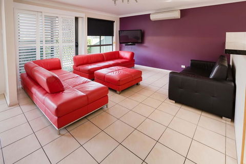 Bluegum Apartments Newcastle - Sunshine Coast Tourism 17