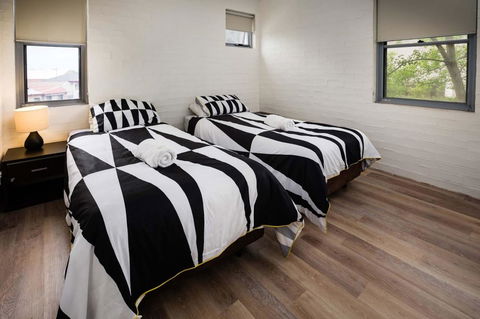 Bluegum Apartments Newcastle - Sunshine Coast Tourism 24