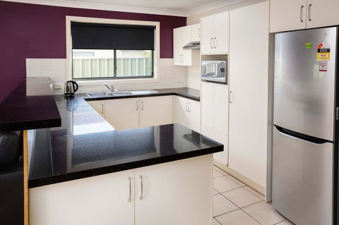 Bluegum Apartments Newcastle - Sunshine Coast Tourism 15