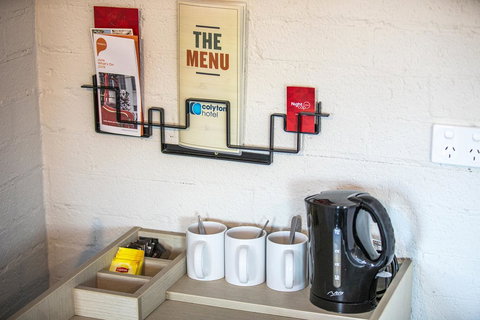 Nightcap At Colyton Hotel - Holiday Sunshine Coast 12