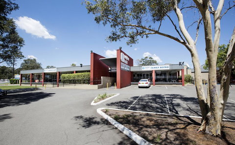 Nightcap At Colyton Hotel - Holiday Sunshine Coast 31