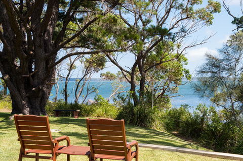 By The Beach B&B Self Contained Apartments - Sunshine Coast Tourism 0