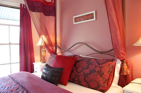 Cadair Cottages - Sunshine Coast Tourism 5