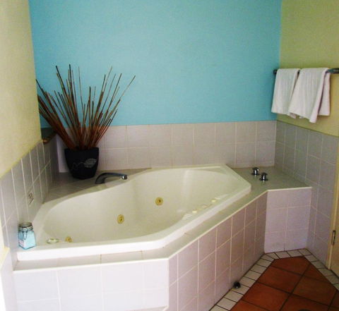 Ballina Beach Resort - Holiday Sunshine Coast 2