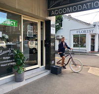 Manly Beachside Apartments - Holiday Sunshine Coast