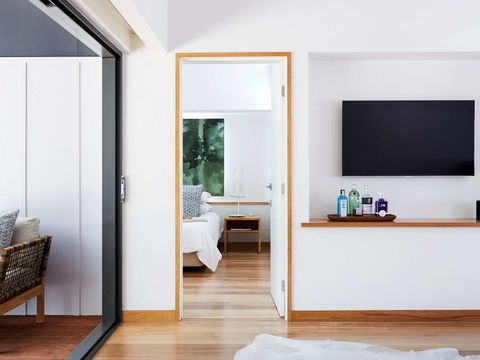 Elements Of Byron - Sunshine Coast Tourism 0