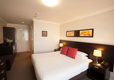Wine Country Motor Inn - Sunshine Coast Tourism 16