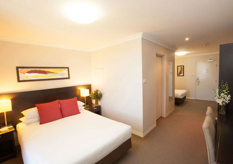 Wine Country Motor Inn - Sunshine Coast Tourism 15