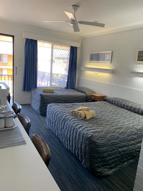 Coastal Bay Motel - Sunshine Coast Tourism 32