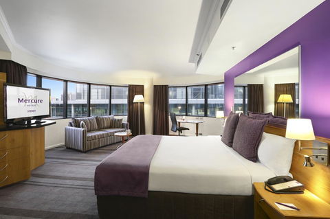 Mercure Sydney - Sunshine Coast Tourism 1