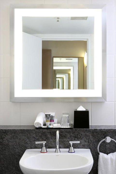 Mercure Sydney - Sunshine Coast Tourism 36