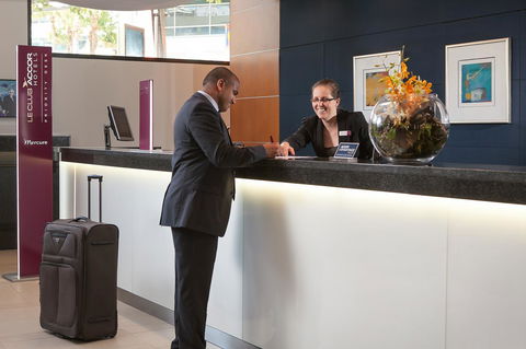 Mercure Sydney - Sunshine Coast Tourism 24