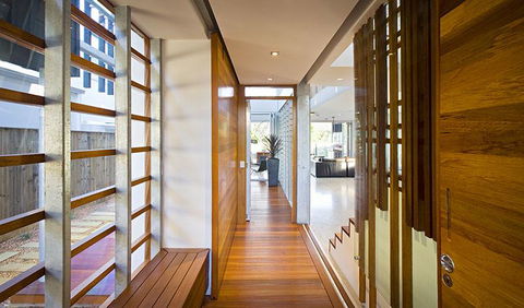 Casuarina Beachfront House - Hostie Properties - Holiday Sunshine Coast 22