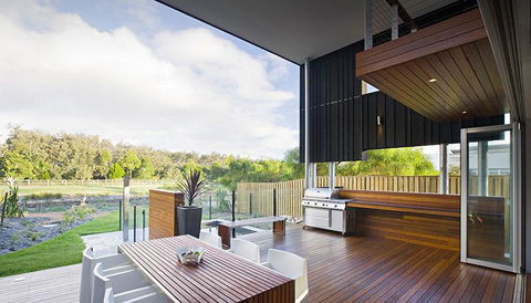 Casuarina Beachfront House - Hostie Properties - Holiday Sunshine Coast 26