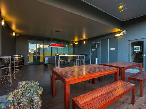 Alpha Hotel Eastern Creek - Holiday Sunshine Coast 19