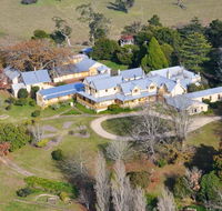 Hillview Heritage Hotel - Holiday Sunshine Coast