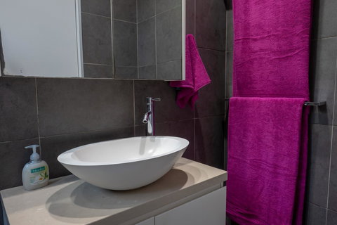 Hideaway Haven, The Cute Place To Put Up Your Feet - Holiday Sunshine Coast 21