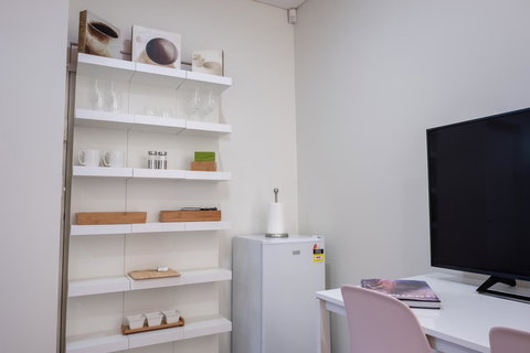 Hideaway Haven, The Cute Place To Put Up Your Feet - Holiday Sunshine Coast 13