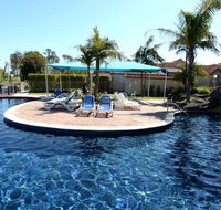 Yarrawonga Waterfront Apartments - Holiday Sunshine Coast