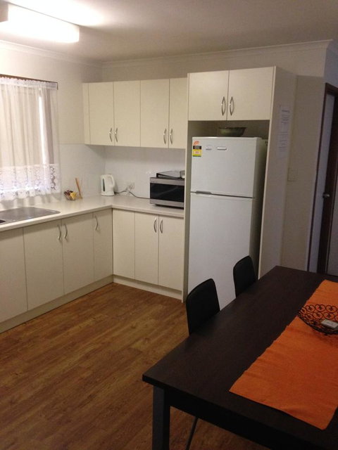 7 Melbourne Street - Sunshine Coast Tourism 9