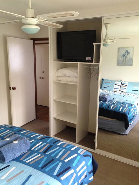 7 Melbourne Street - Sunshine Coast Tourism 13