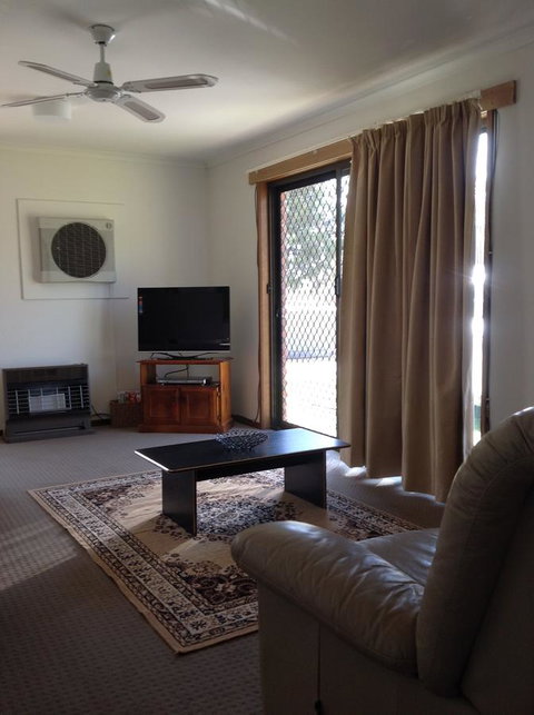 7 Melbourne Street - Sunshine Coast Tourism 6